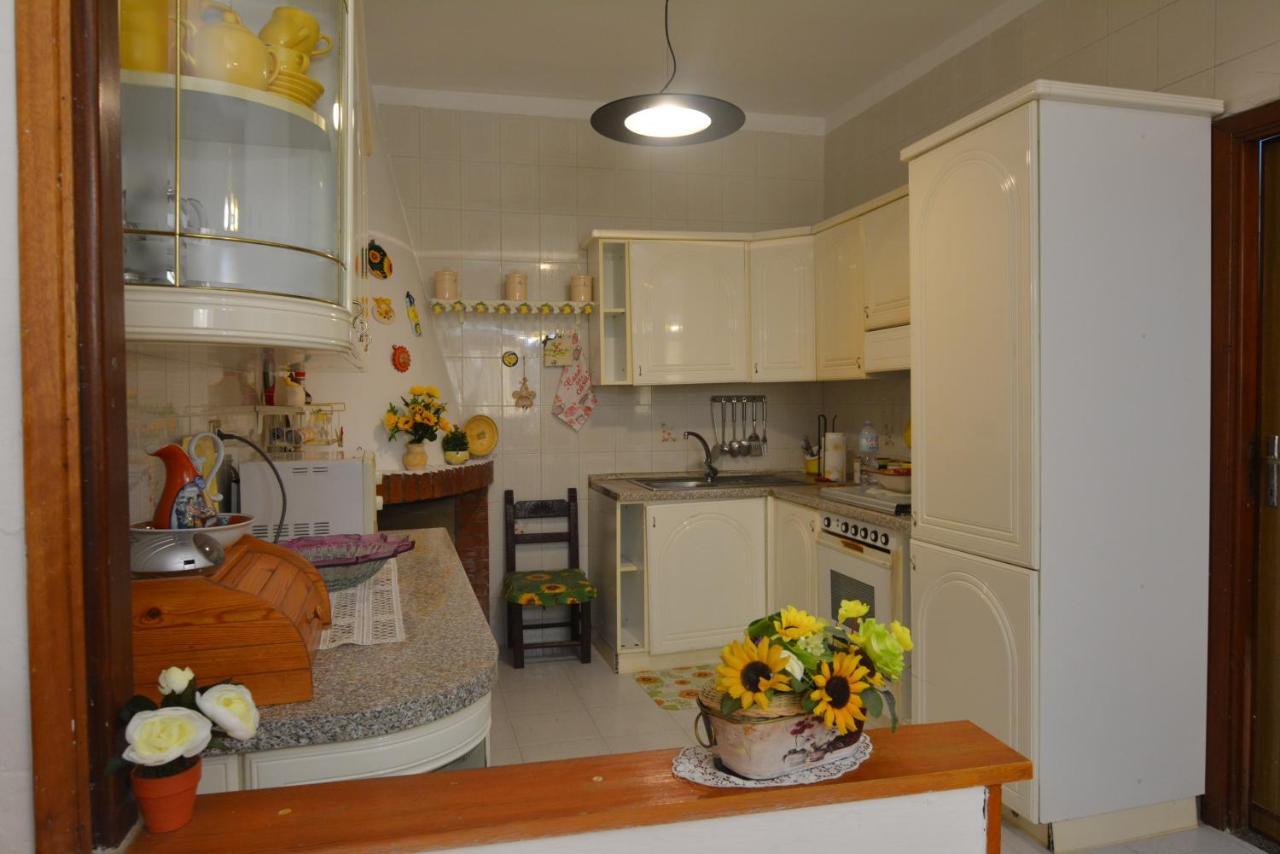 Casa Vacanze I Girasoli อีเกลเซียส ภายนอก รูปภาพ