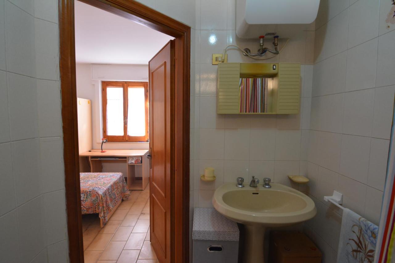 Casa Vacanze I Girasoli อีเกลเซียส ภายนอก รูปภาพ